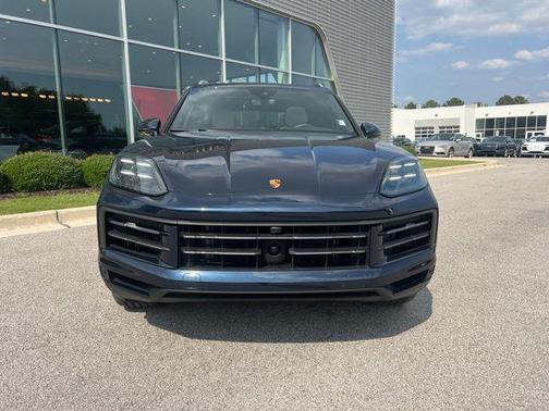 2024 Porsche Cayenne Base