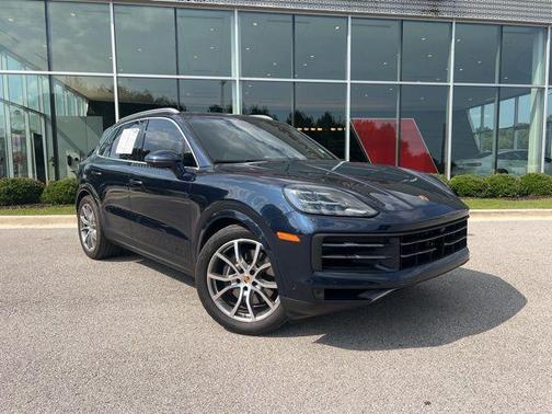 2024 Porsche Cayenne Base