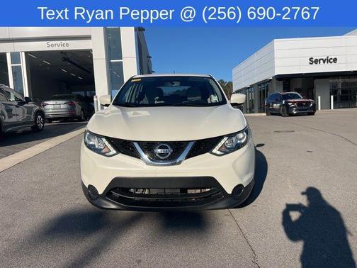 2017 Nissan Rogue Sport S