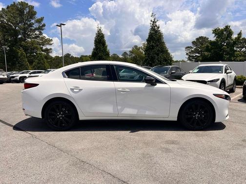 Snowflake White Pearl Mica 2026 Mazda Mazda3 2.5 Turbo AWD