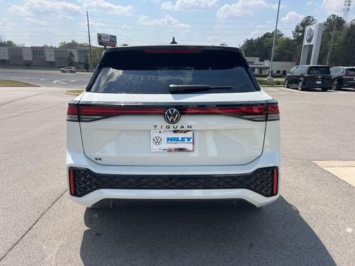 opal white pearl 2026 Volkswagen Tiguan 2.0T SE R-Line Black