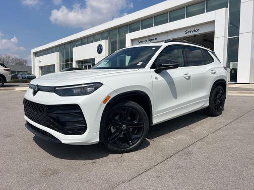 opal white pearl 2026 Volkswagen Tiguan 2.0T SE R-Line Black