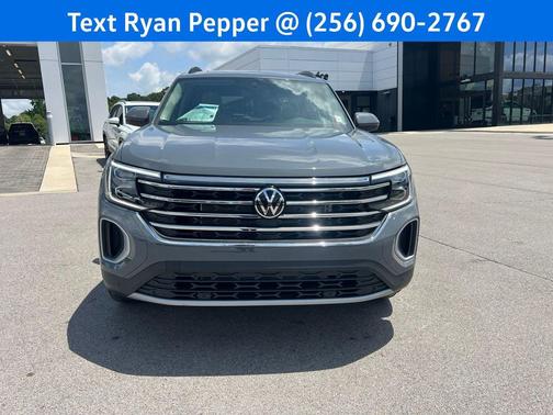 pure gray 2026 Volkswagen Atlas 2.0T SE w/Technology