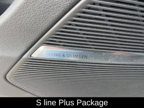 2021 Audi Q8 55 Prestige