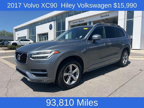 Gray Metallic 2017 Volvo XC90 T5 Momentum