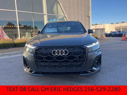 2026 Audi SQ7 4.0T Premium Plus