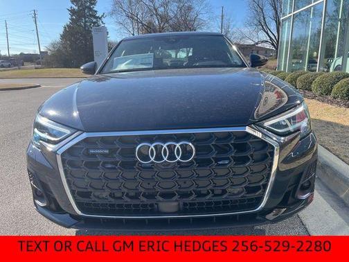 2025 Audi A8 L 55 TFSI quattro Tiptronic