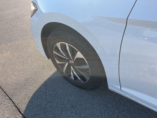 Pure White 2026 Volkswagen Jetta 1.4T S