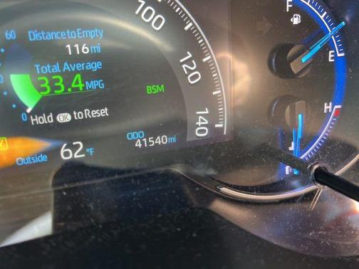 2020 Toyota RAV4 Hybrid SE