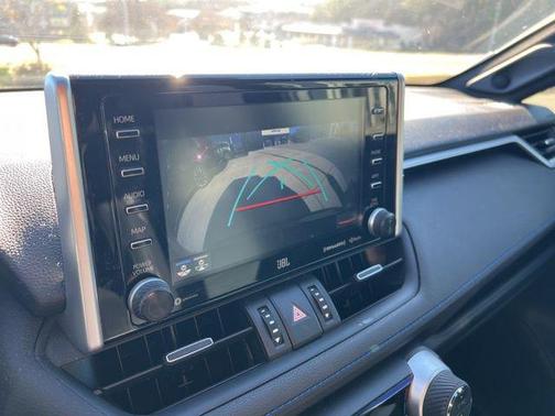 2020 Toyota RAV4 Hybrid SE