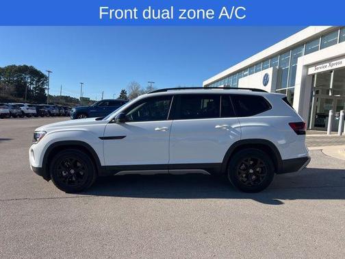 2025 Volkswagen Atlas 2.0T Peak Edition