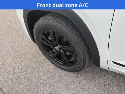 2026 Volkswagen Atlas Cross Sport 2.0T SEL