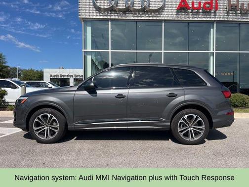 2025 Audi Q7 45 Premium Plus