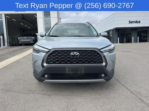 2022 Toyota Corolla Cross XLE