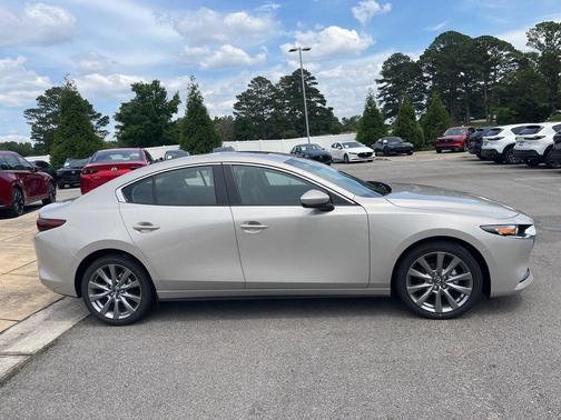 Platinum Quartz Metallic 2026 Mazda Mazda3 FWD w/Preferred Package