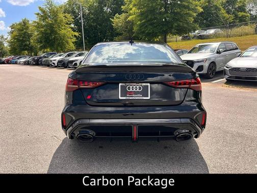 Mythos Black Metallic 2026 Audi RS 3 TFSI quattro S tronic