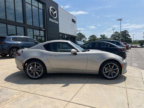2023 Mazda MX-5 Miata RF Grand Touring