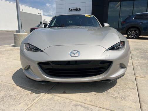 2023 Mazda MX-5 Miata RF Grand Touring