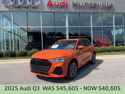 2025 Audi Q3 Premium 45 TFSI S line quattro Tiptronic