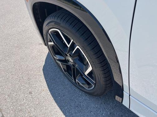 sandstone 2026 Volkswagen Tiguan 2.0T SEL R-Line 4MOTION
