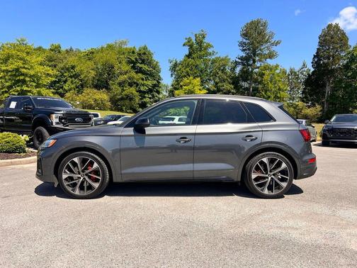 Daytona Gray Pearl 2024 Audi SQ5 3.0T Prestige