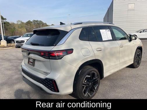 2026 Volkswagen Tiguan 2.0T SEL R-Line 4MOTION