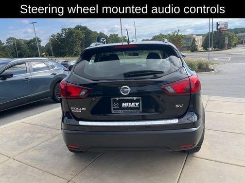 2018 Nissan Rogue Sport SV