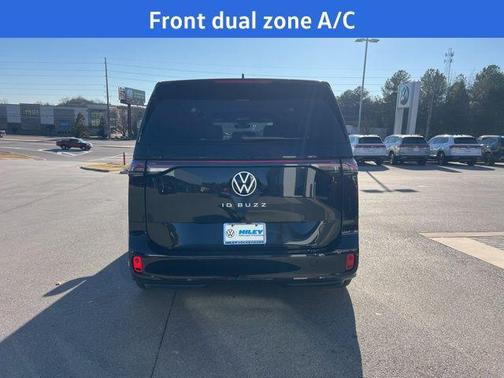 2025 Volkswagen ID. Buzz Pro S