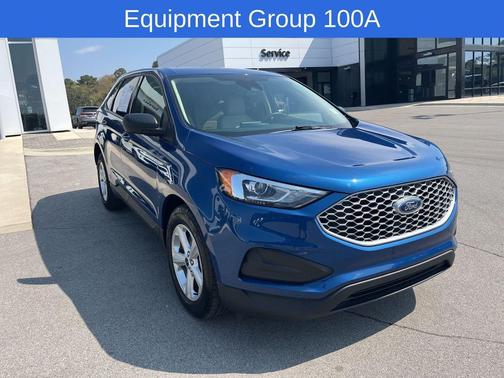 Blue Metallic 2024 Ford Edge SE
