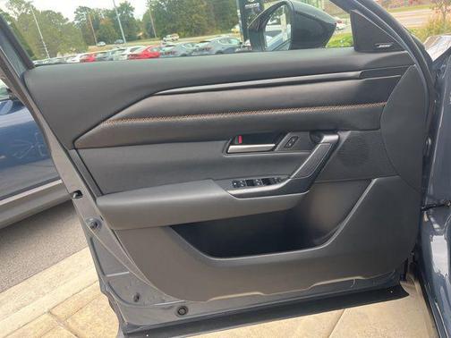 2026 Mazda CX-50 2.5 S Premium Package