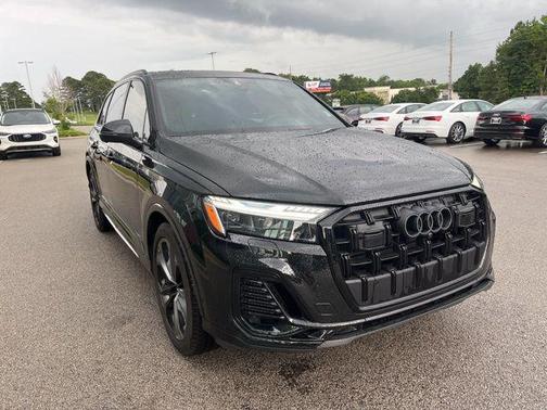 2025 Audi Q7 55 Prestige