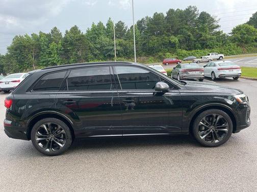 2025 Audi Q7 55 Prestige