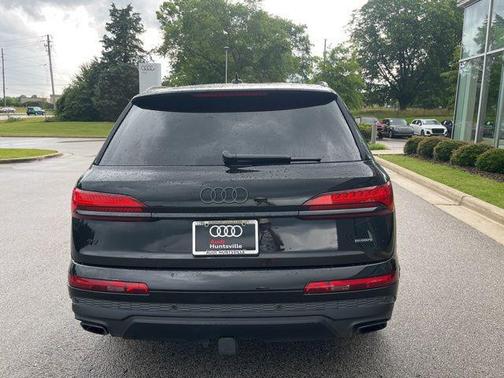 2025 Audi Q7 55 Prestige