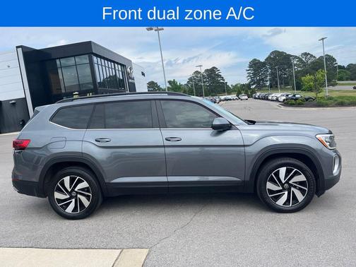 Platinum Gray Metallic 2024 Volkswagen Atlas 2.0T SE w/Technology