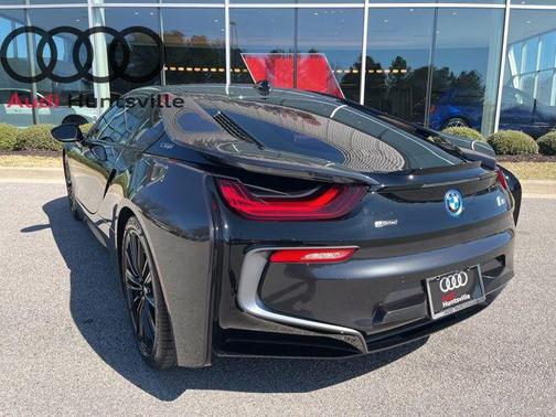 2019 BMW i8 Base