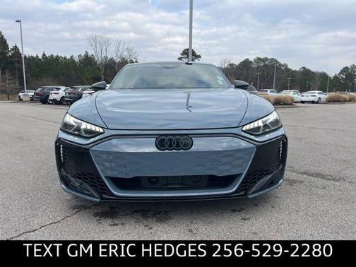 kemora gray metallic 2026 Audi RS e-tron GT quattro