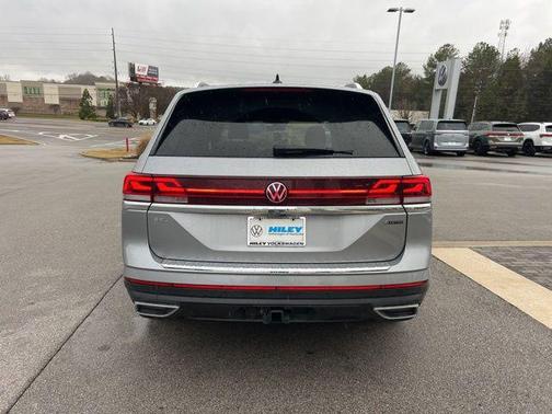2025 Volkswagen Atlas 2.0T SEL