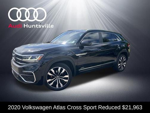 Deep Black Pearl Metallic 2020 Volkswagen Atlas Cross Sport 3.6L V6 SEL 4MOTION