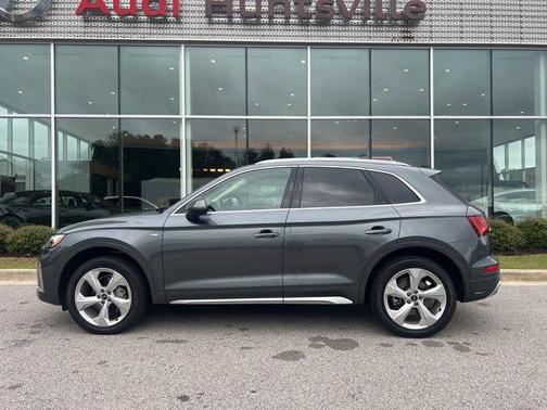 2024 Audi Q5 45 S line Premium Plus