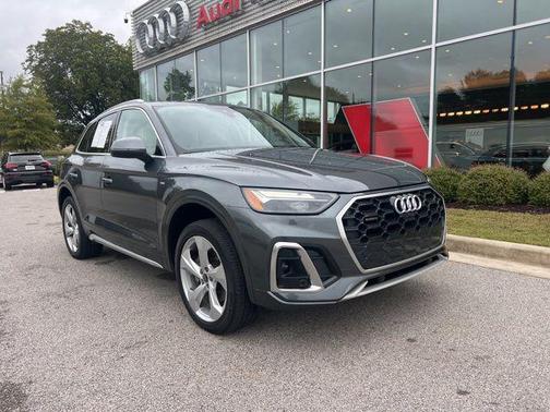 2024 Audi Q5 45 S line Premium Plus