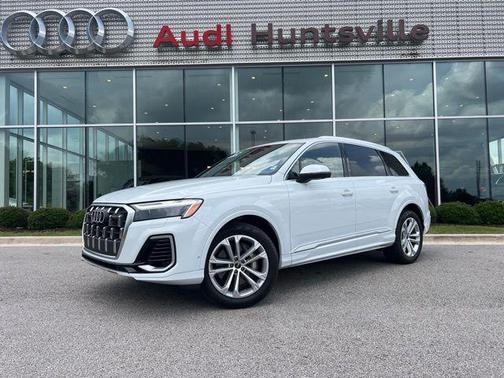 2025 Audi Q7 55 Premium Plus