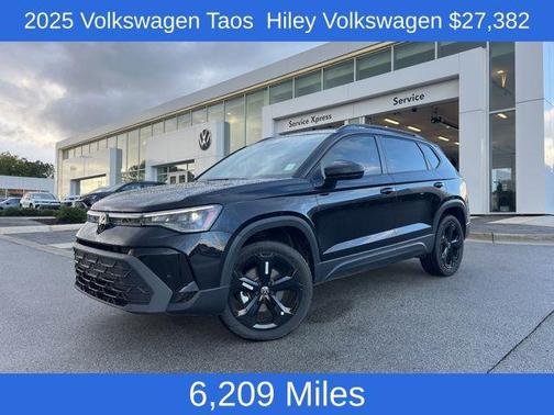2025 Volkswagen Taos 1.5T SE Black