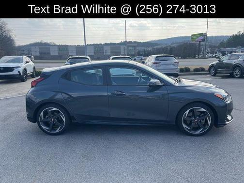 2021 Hyundai Veloster Base