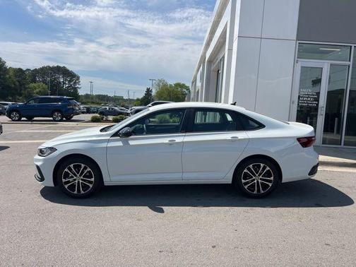 2025 Volkswagen Jetta 1.5T Sport
