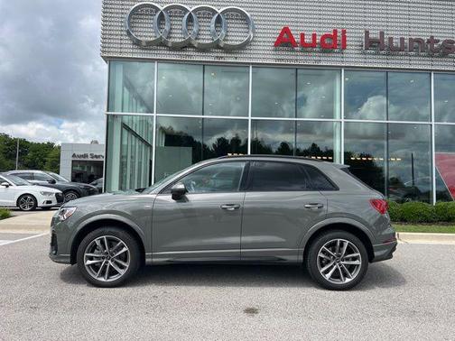 2024 Audi Q3 Premium 45 TFSI S line quattro Tiptronic