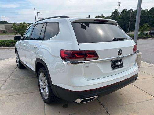 2022 Volkswagen Atlas 2.0T SE w/Technology