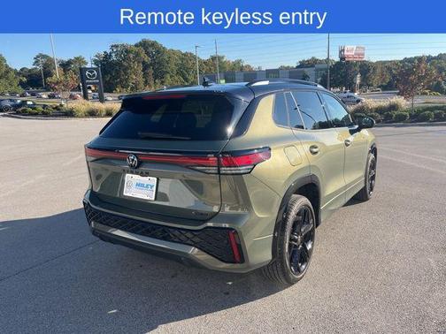 2025 Volkswagen Tiguan 2.0T SE R-Line Black 4MOTION