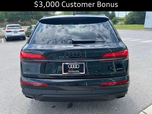 2025 Audi Q7 45 Premium