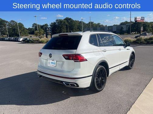 2022 Volkswagen Tiguan 2.0T SE R-Line Black