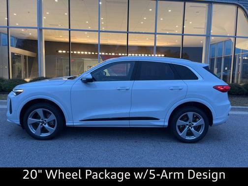 2025 Audi Q5 Premium Plus TFSI quattro S tronic